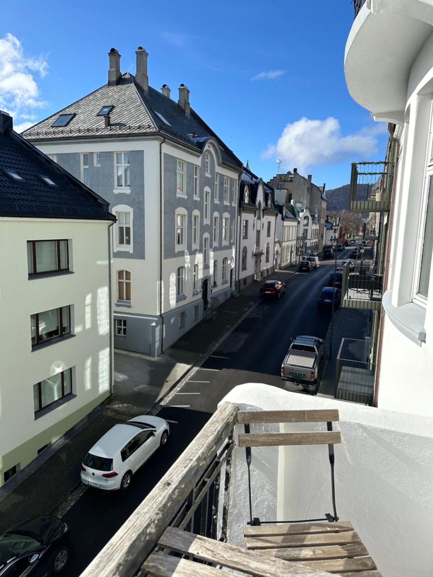 Stylish Big Jugend Art Nouveau Apartment With Balcony Heart Of Alesund Ngoại thất bức ảnh